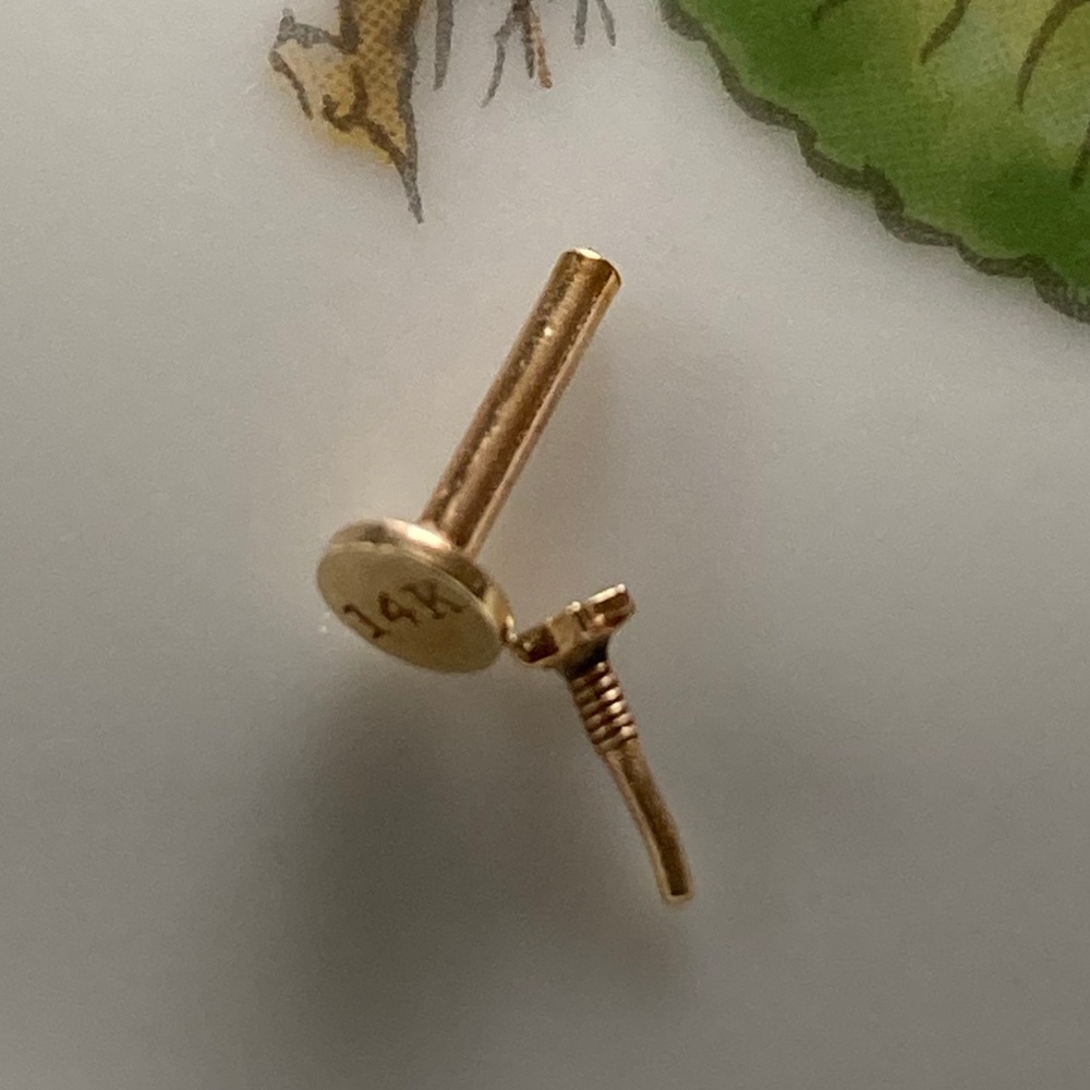 14 Karat Solid Yellow Gold Internally Threaded La… - image 4